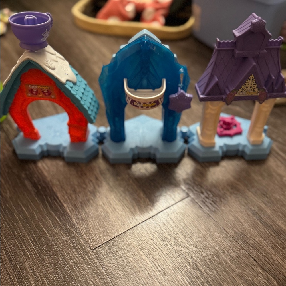 Disney Frozen little people house set